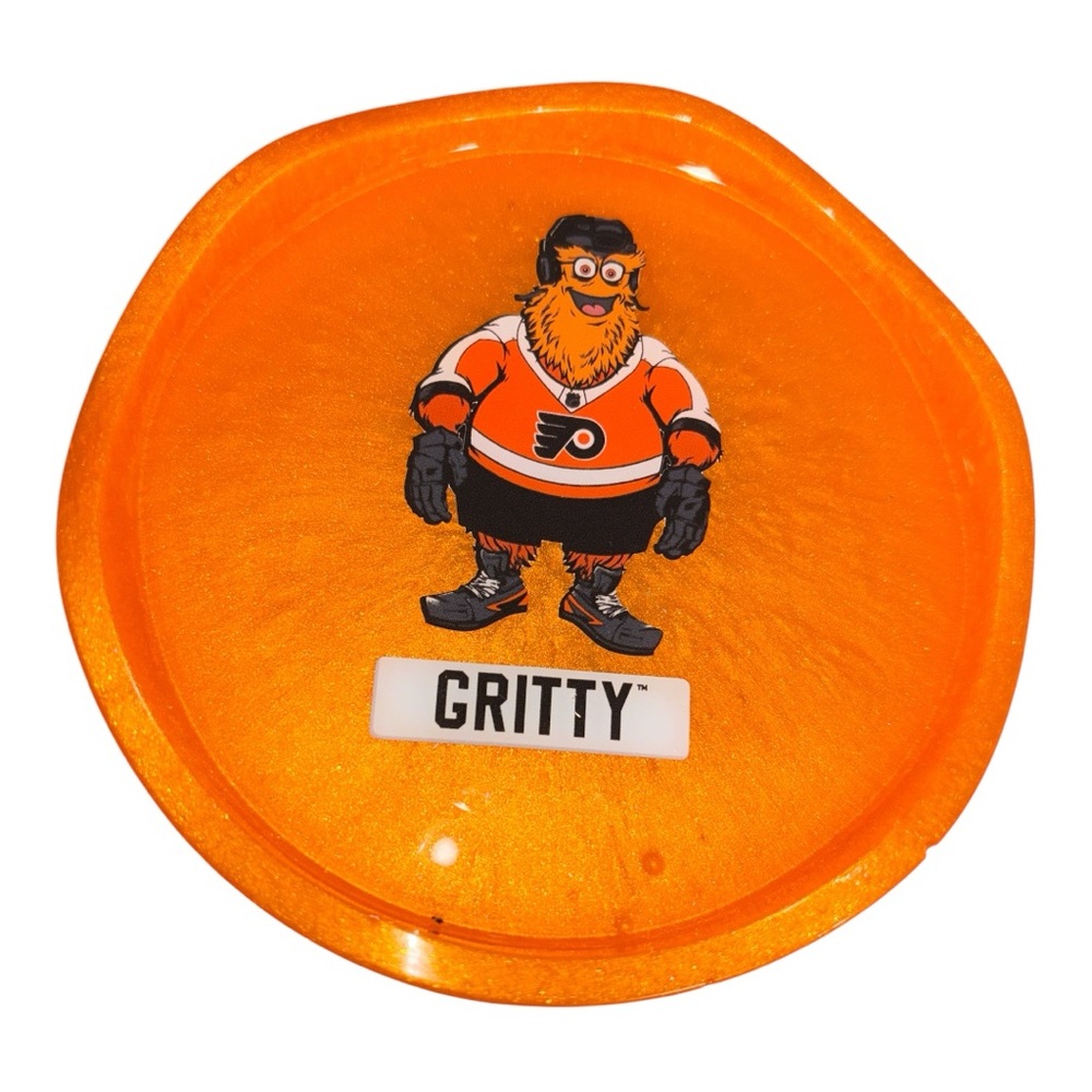 CUSTOMIZED HANDCRAFTED SPORTS TEAM ITEMS - Picture 4 of 11